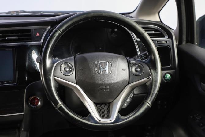 Honda Shuttle II с пробегом 2015 года, цена 1 029 000 рублей, 187000 км, универсал, Автокод Объявления