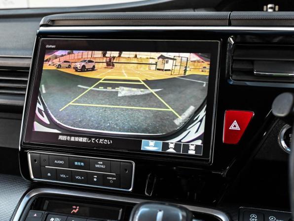 Honda Stepwgn V Рестайлинг с пробегом 2019 года, цена 2 739 000 рублей, 67217 км, минивэн, Автокод Объявления