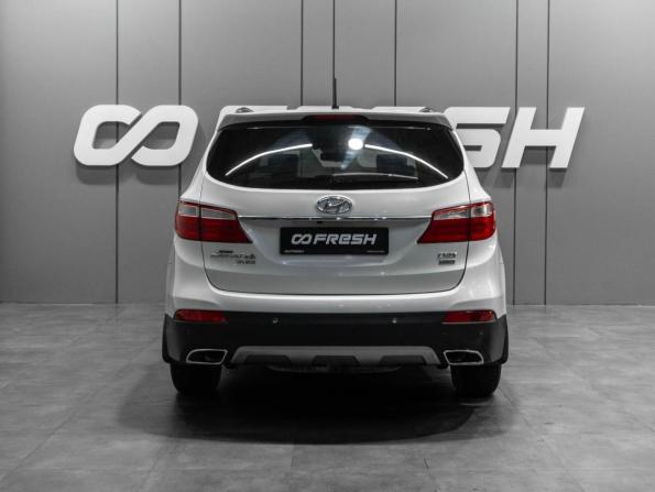 Hyundai Santa Fe III с пробегом 2014 года, цена 1 670 000 рублей, 288536 км, внедорожник, Автокод Объявления