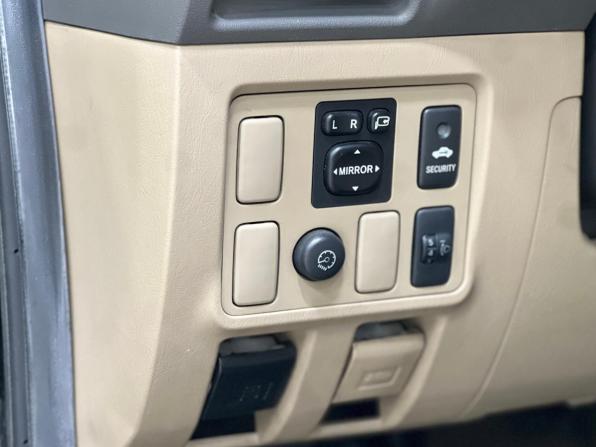 Toyota Fortuner I Рестайлинг 2 с пробегом 2013 года, цена 2 735 000 рублей, 182668 км, внедорожник, Автокод Объявления