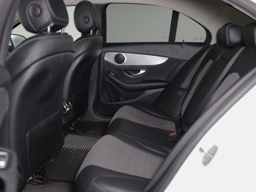 Mercedes-Benz C-Класс IV (W205) Якутск  - изображение 14