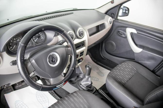 Renault Logan I Рестайлинг с пробегом 2010 года, цена 299 000 рублей, 257358 км, седан, Автокод Объявления