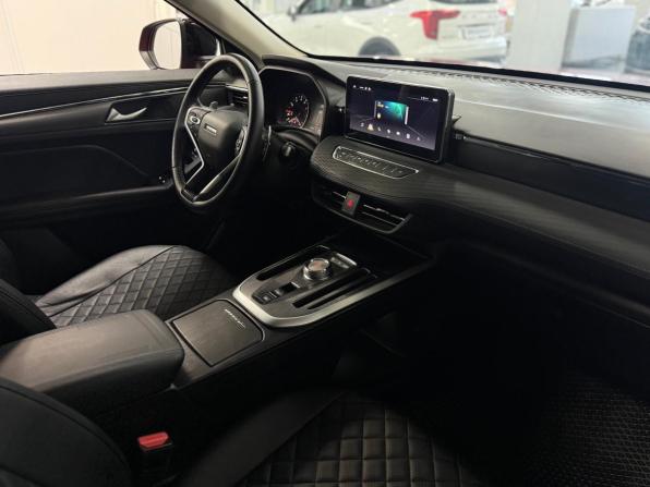 Haval Jolion I Рестайлинг с пробегом 2024 года, цена 2 099 000 рублей, 35000 км, внедорожник, Автокод Объявления
