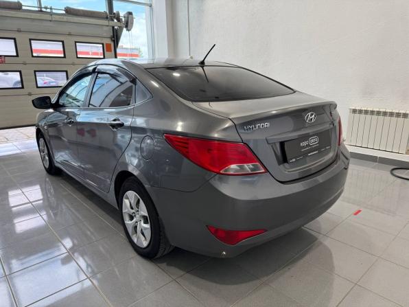 Hyundai Solaris I Рестайлинг с пробегом 2015 года, цена 909 000 рублей, 134637 км, седан, Автокод Объявления