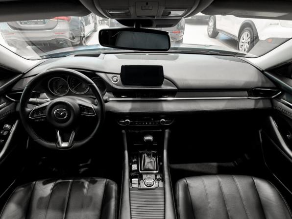 Mazda 6 III (GJ) Рестайлинг 2 с пробегом 2018 года, цена 2 380 000 рублей, 114352 км, седан, Автокод Объявления