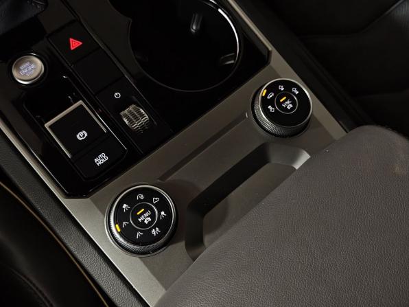 Volkswagen Touareg III с пробегом 2020 года, цена 4 295 000 рублей, 148897 км, внедорожник, Автокод Объявления