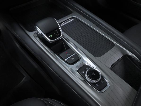 Chery Arrizo 8 с пробегом 2024 года, цена 2 045 000 рублей, 26000 км, седан, Автокод Объявления