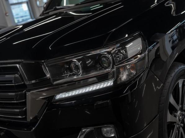 Toyota Land Cruiser 200 Series Рестайлинг 2 с пробегом 2018 года, цена 6 790 000 рублей, 240208 км, внедорожник, Автокод Объявления