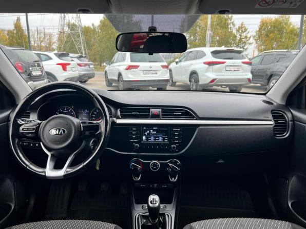 Kia Rio IV с пробегом 2018 года, цена 1 327 800 рублей, 134452 км, хэтчбек, Автокод Объявления