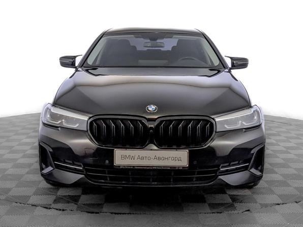 BMW 5 серии VII (G30/G31/G38) Рестайлинг с пробегом 2022 года, цена 5 000 000 рублей, 61008 км, седан, Автокод Объявления