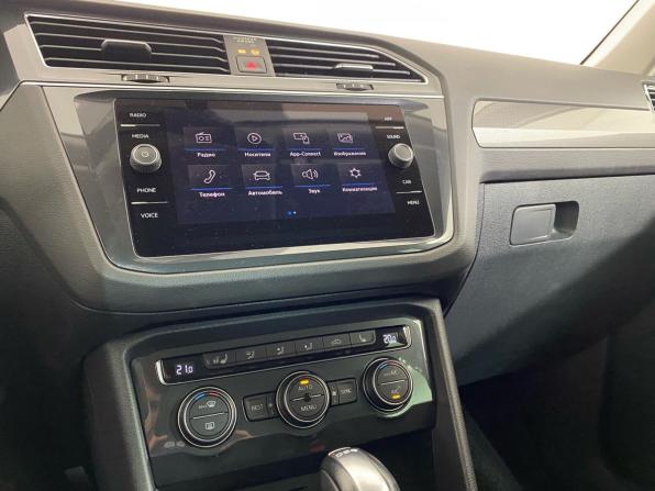 Volkswagen Tiguan II с пробегом 2018 года, цена 3 157 000 рублей, 27500 км, внедорожник, Автокод Объявления