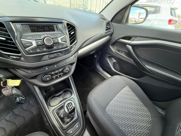 Lada (ВАЗ) Vesta I с пробегом 2019 года, цена 946 000 рублей, 81708 км, седан, Автокод Объявления