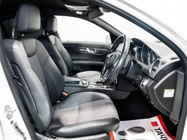 Mercedes-Benz C-Класс III (W204) Рестайлинг с пробегом 2011 года, цена 1 420 000 рублей, 131204 км, седан, Автокод Объявления