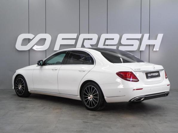 Mercedes-Benz E-Класс V (W213 S213 C238) с пробегом 2017 года, цена 2 915 000 рублей, 156441 км, седан, Автокод Объявления