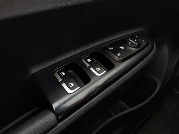 Kia Rio IV с пробегом 2019 года, цена 1 715 000 рублей, 43650 км, седан, Автокод Объявления