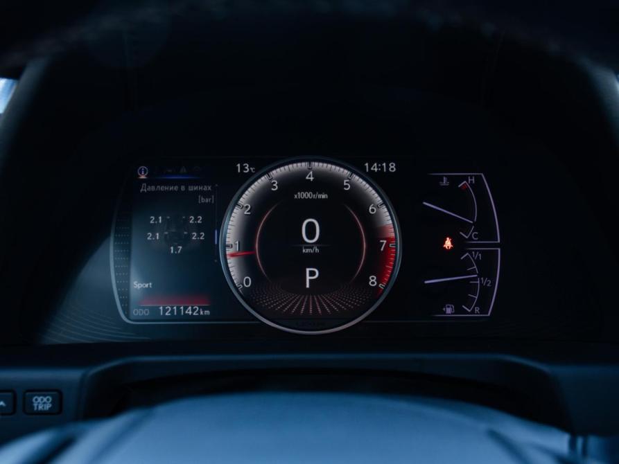 Lexus ES VII Москва  - изображение 13