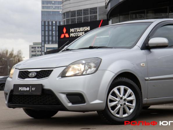 Kia Rio II Рестайлинг с пробегом 2010 года, цена 558 000 рублей, 177571 км, хэтчбек, Автокод Объявления