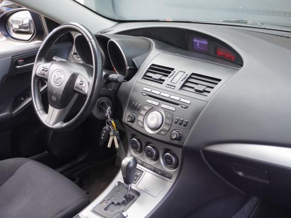 Mazda 3 II (BL) с пробегом 2011 года, цена 750 000 рублей, 201748 км, седан, Автокод Объявления