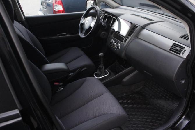 Nissan Tiida I с пробегом 2007 года, цена 595 000 рублей, 228292 км, хэтчбек, Автокод Объявления