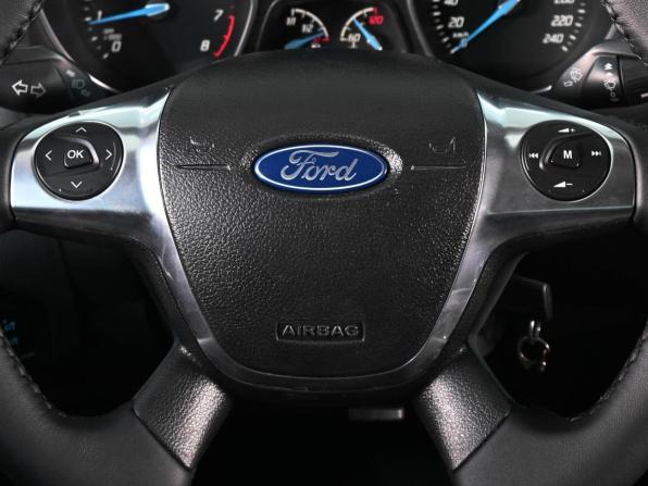 Ford Focus III с пробегом 2013 года, цена 885 000 рублей, 113442 км, седан, Автокод Объявления