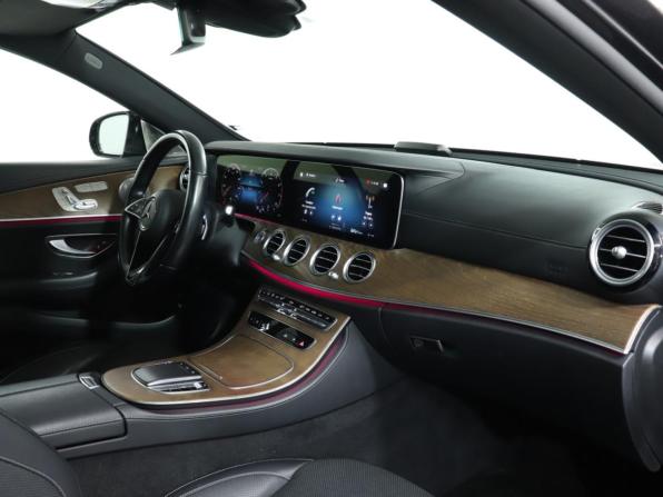 Mercedes-Benz E-Класс V (W213 S213 C238) Рестайлинг с пробегом 2021 года, цена 4 299 000 рублей, 79600 км, седан, Автокод Объявления