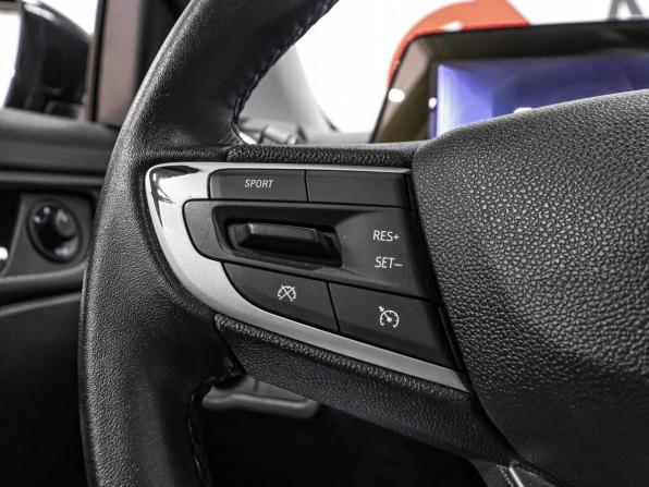 Chevrolet Monza II Рестайлинг с пробегом 2023 года, цена 1 659 000 рублей, 48643 км, седан, Автокод Объявления