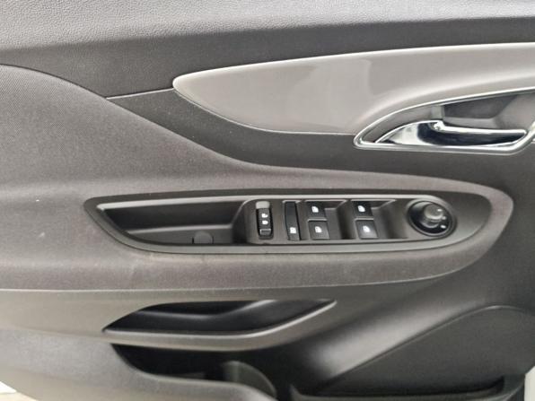 Opel Mokka I с пробегом 2012 года, цена 998 000 рублей, 227500 км, внедорожник, Автокод Объявления