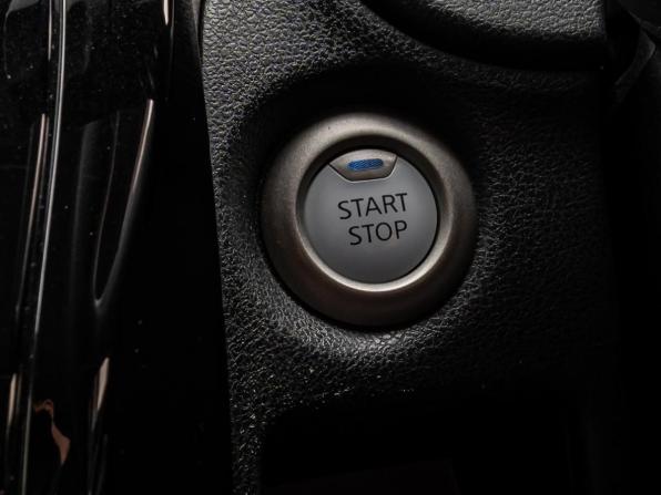 Nissan Note II Рестайлинг с пробегом 2018 года, цена 1 310 000 рублей, 76068 км, хэтчбек, Автокод Объявления