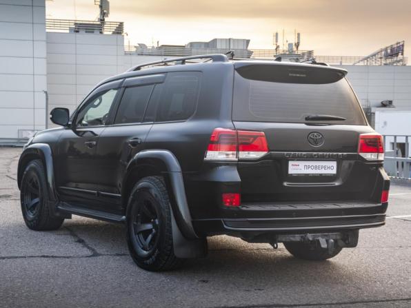 Toyota Land Cruiser 200 Series Рестайлинг 2 с пробегом 2020 года, цена 6 600 000 рублей, 171559 км, внедорожник, Автокод Объявления
