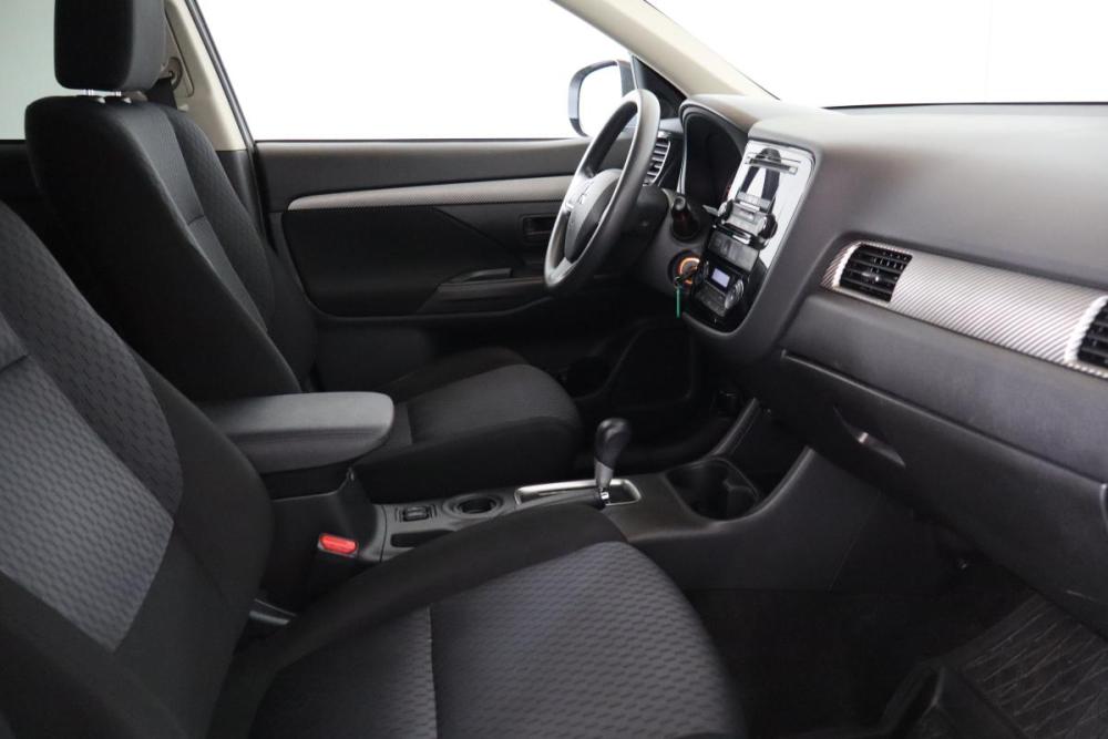Mitsubishi Outlander III Санкт-Петербург  - изображение 10