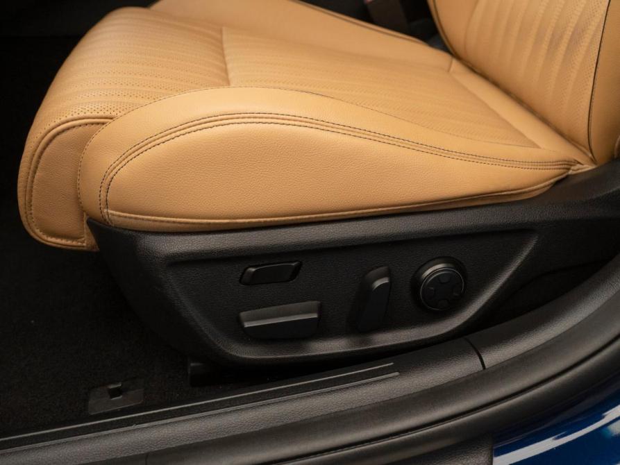 Genesis G70 I Рестайлинг Москва  - изображение 18