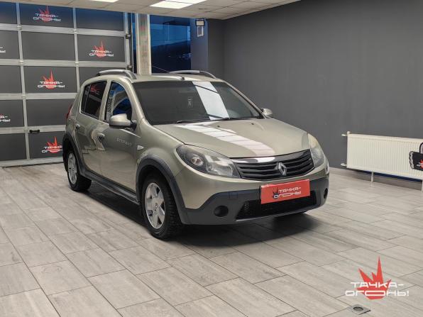 Renault Sandero I с пробегом 2013 года, цена 588 000 рублей, 186000 км, хэтчбек, Автокод Объявления