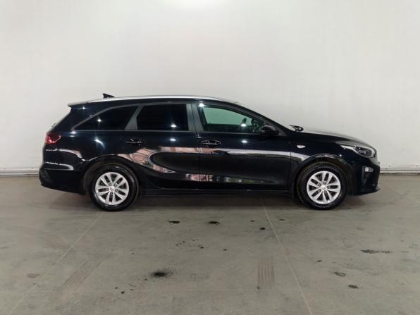 Kia Ceed III с пробегом 2019 года, цена 1 795 000 рублей, 90048 км, универсал, Автокод Объявления