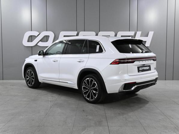 Geely Monjaro I Рестайлинг 2 с пробегом 2026 года, цена 4 299 000 рублей, 38 км, внедорожник, Автокод Объявления