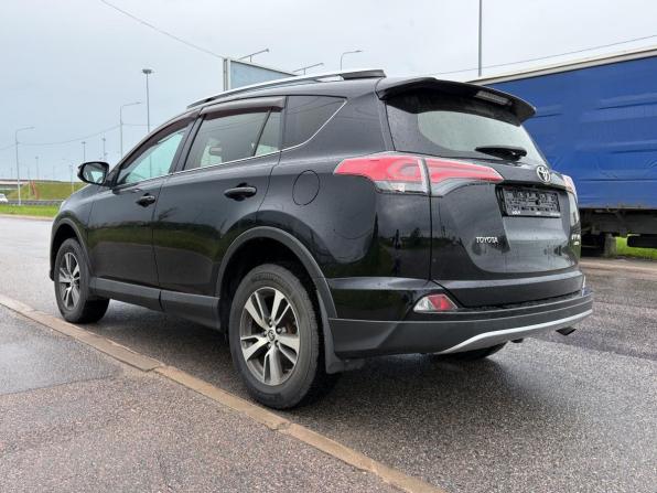 Toyota RAV4 IV (XA40) Рестайлинг с пробегом 2017 года, цена 2 250 000 рублей, 128000 км, внедорожник, Автокод Объявления
