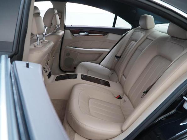 Mercedes-Benz CLS II (C218) Рестайлинг с пробегом 2017 года, цена 3 549 777 рублей, 104946 км, седан, Автокод Объявления