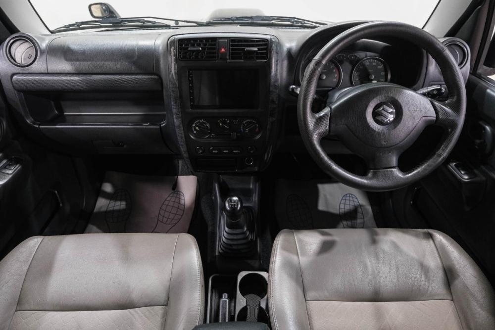 Suzuki Jimny III Рестайлинг 1 Новокузнецк  - изображение 20