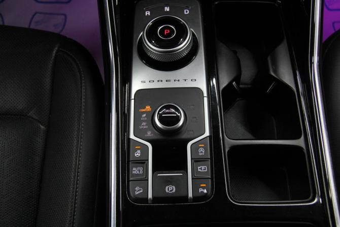 Kia Sorento IV с пробегом 2020 года, цена 3 995 000 рублей, 102164 км, внедорожник, Автокод Объявления