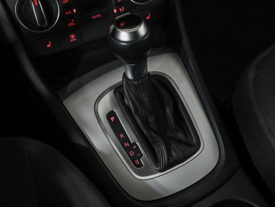 Audi Q3 I (8U) Рестайлинг Санкт-Петербург  - изображение 18