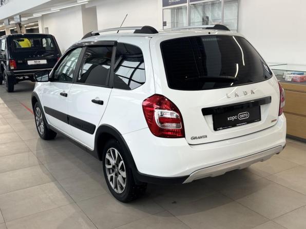 Lada (ВАЗ) Granta I Рестайлинг с пробегом 2022 года, цена 703 000 рублей, 76324 км, универсал, Автокод Объявления