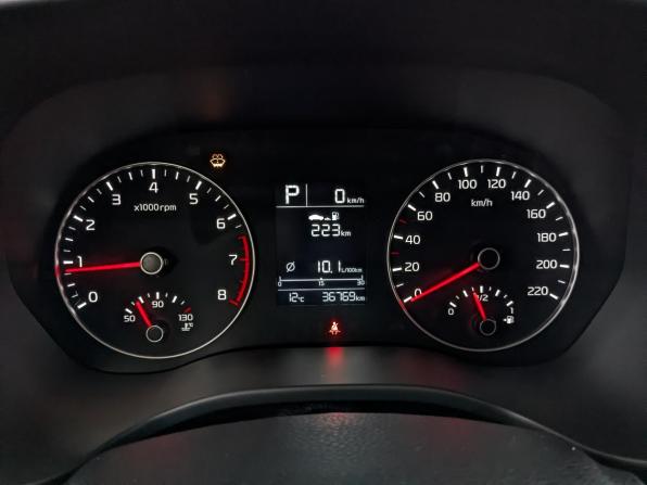 Kia Rio IV Рестайлинг с пробегом 2021 года, цена 1 755 000 рублей, 36766 км, хэтчбек, Автокод Объявления