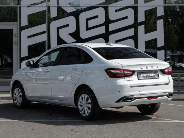 Lada (ВАЗ) Vesta I Рестайлинг (NG) с пробегом 2023 года, цена 1 040 000 рублей, 61989 км, седан, Автокод Объявления