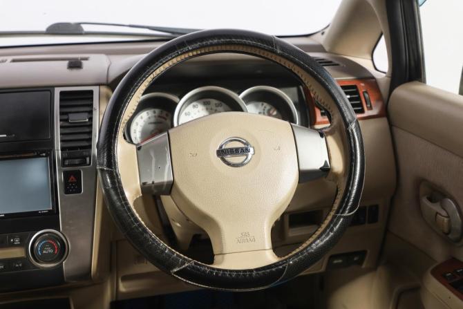 Nissan Tiida I с пробегом 2009 года, цена 699 000 рублей, 275000 км, хэтчбек, Автокод Объявления