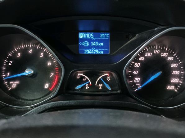 Ford Focus III с пробегом 2011 года, цена 899 000 рублей, 234478 км, седан, Автокод Объявления
