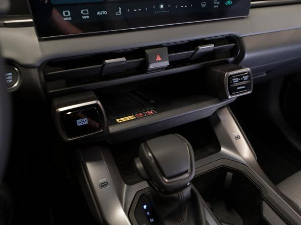 Toyota RAV4 VI (XA60) с пробегом 2026 года, цена 4 500 000 рублей, 5 км, внедорожник, Автокод Объявления
