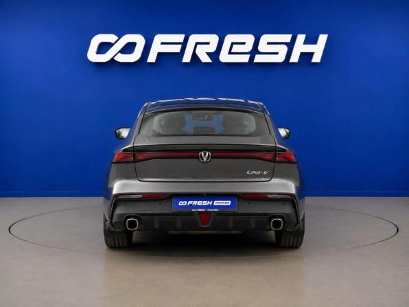 Changan UNI-V I с пробегом 2023 года, цена 2 167 077 рублей, 46192 км, лифтбек, Автокод Объявления