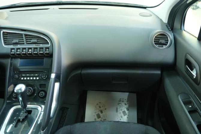 Peugeot 3008 I с пробегом 2012 года, цена 979 000 рублей, 118000 км, внедорожник, Автокод Объявления