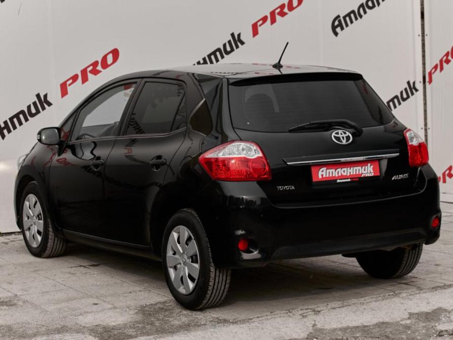 Toyota Auris I Рестайлинг Екатеринбург  - изображение 4