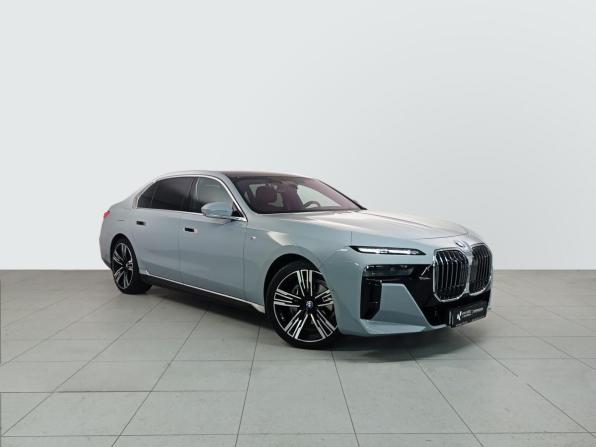 BMW 7 серии VII (G70) с пробегом 2024 года, цена 13 600 000 рублей, 22574 км, седан, Автокод Объявления