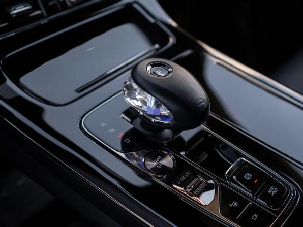 GAC M8 с пробегом 2024 года, цена 5 650 000 рублей, 18827 км, минивэн, Автокод Объявления